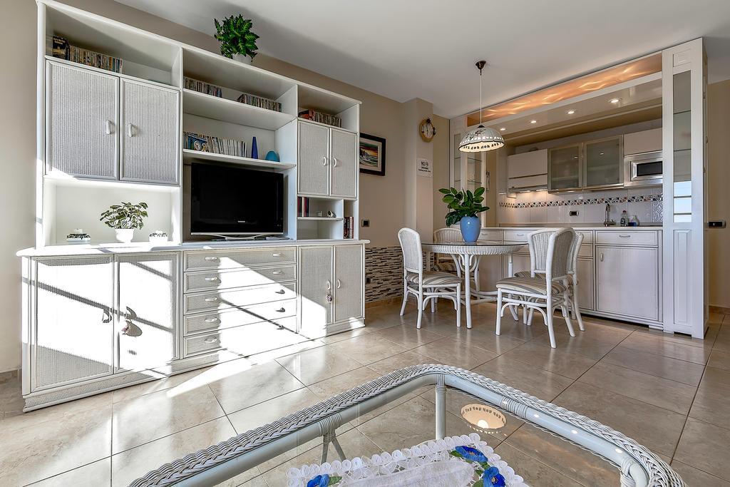 אדחה Apartment Sunset Harbour מראה חיצוני תמונה